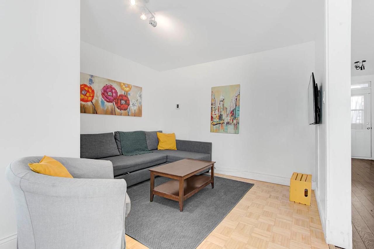 Les Appartements Du 790 Квебек Екстер'єр фото